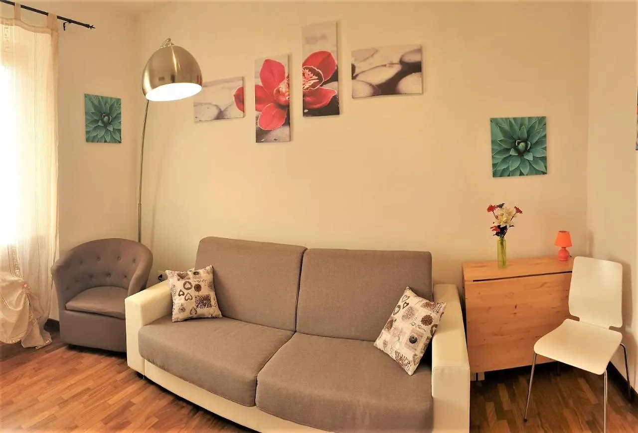 Casa Tua Sul Tetto Di Roma Apartment